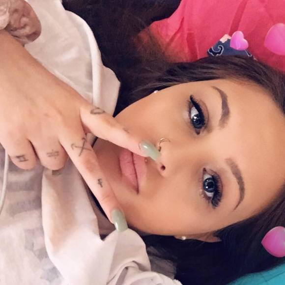 Meet your Posher, Devynne - Picture 1 of 1